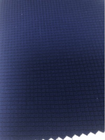 SX-LG LG-TH1001 Corn small grid Ingredients: 100% polyester Weight 100g Specification: 160cm ultra-thin sports cloth back view